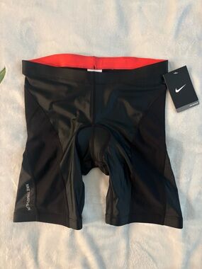 Nike Black and White Triathlon Performance Tag